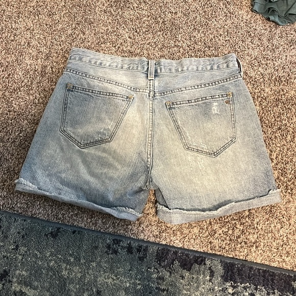 Madewell Women's Light Blue Denim Shorts - Picture 2 of 4